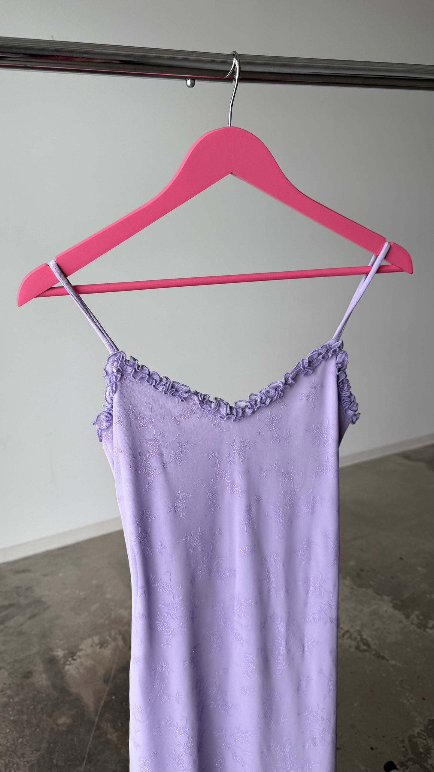 Finesse Y2K Lavender Slip Dress – Ruffle Trim & Floral Embroidery