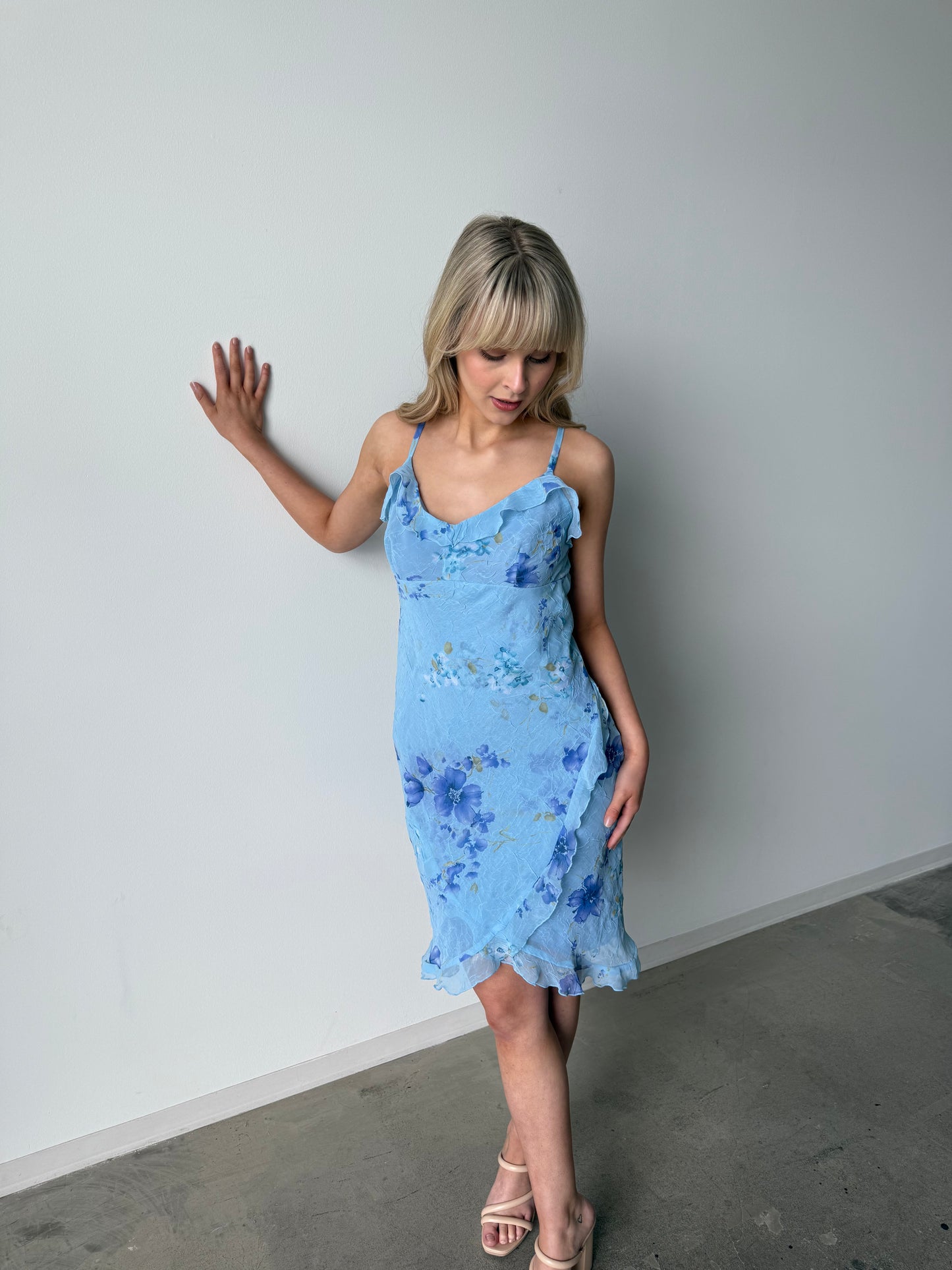 La Belle Vintage Y2K Blue Floral Ruffle Slip Dress
